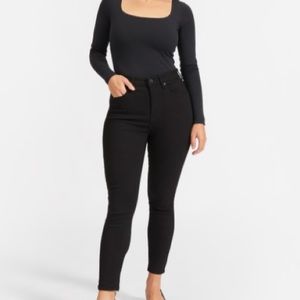 The Curvy Authentic Stretch High-Rise Skinny Jean